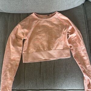 AYBL Women's peach camo crop top size medium